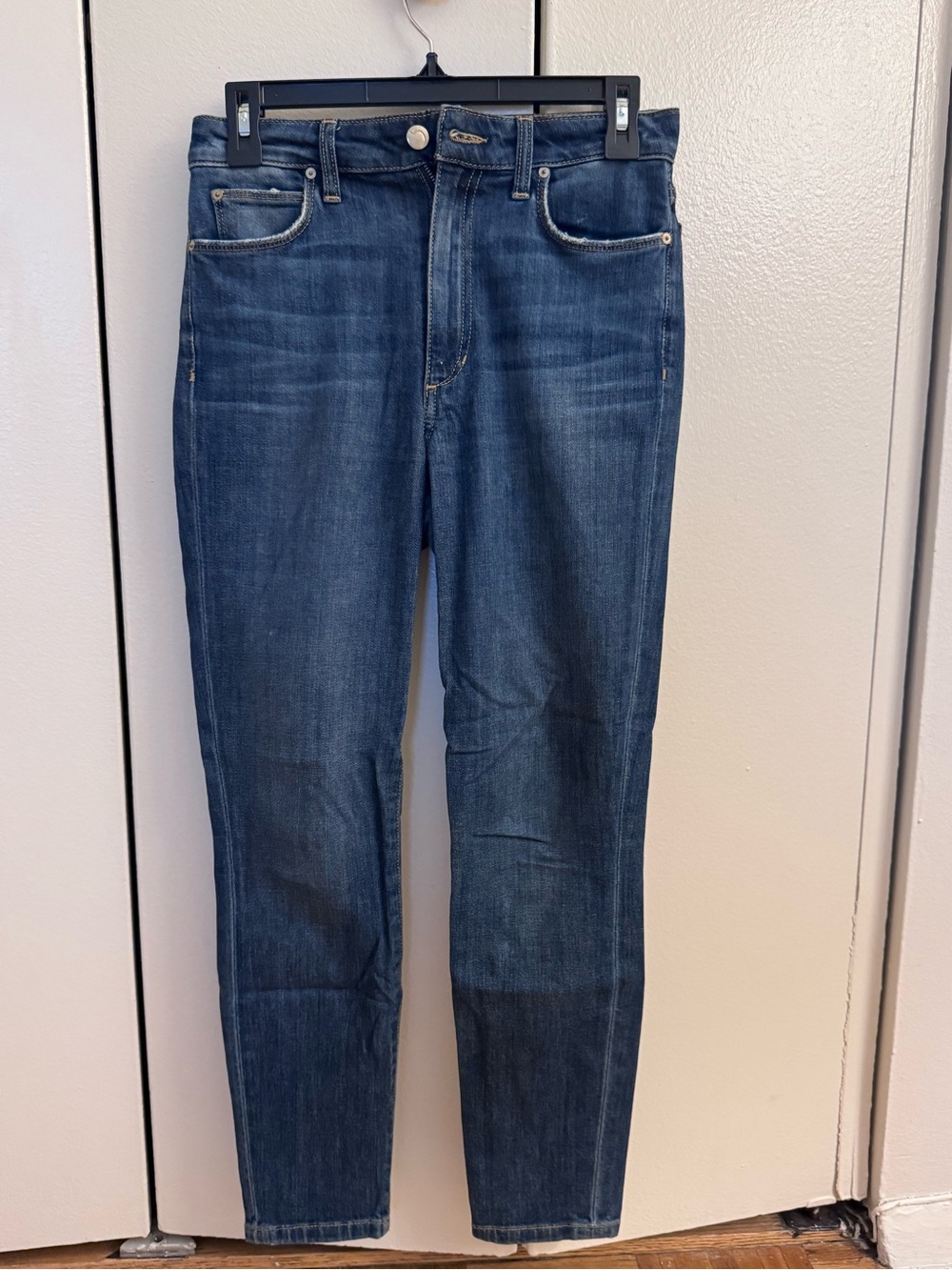 Joe’s Jeans The Charlie Crop Skinny Jeans Blue Size 26